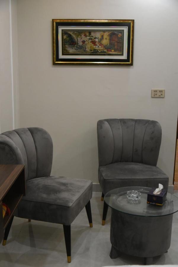 Hotel White Season Gulberg Лахор Екстериор снимка