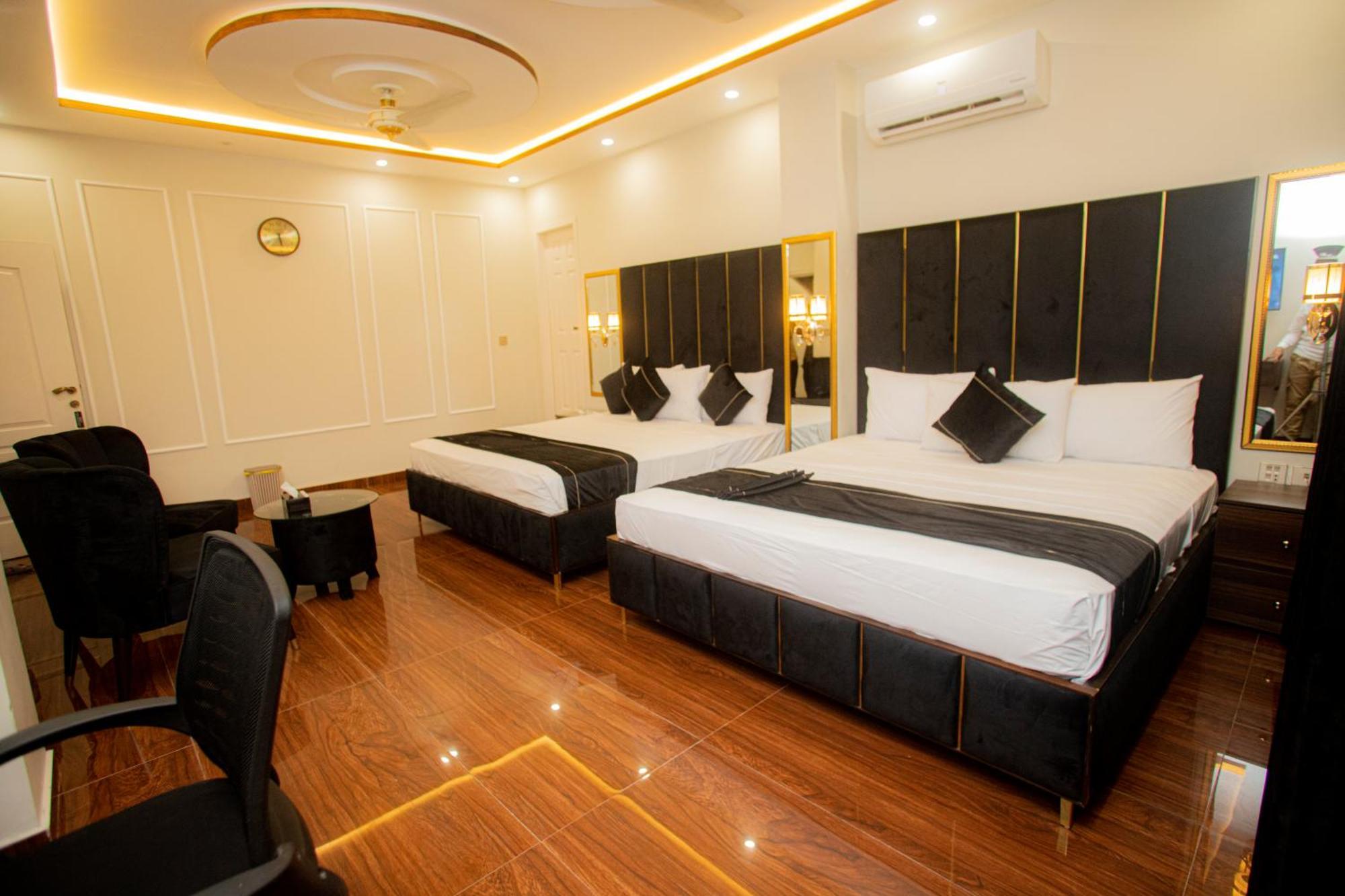 Hotel White Season Gulberg Лахор Екстериор снимка